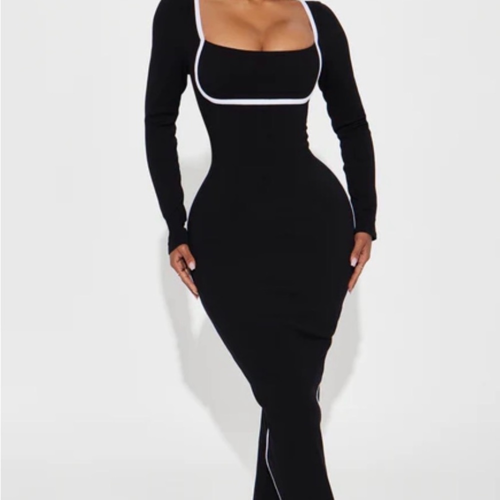 Snatched Chic Black Maxi Dress with White Trim